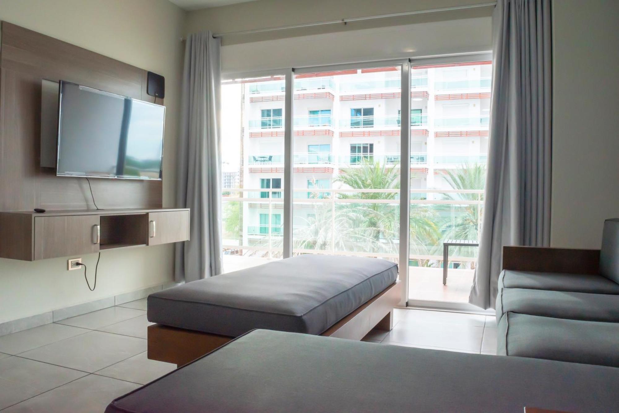 Condominio Con Una Bonita Vista Del Puerto Deportivo De G P S Rentas マサトラン エクステリア 写真